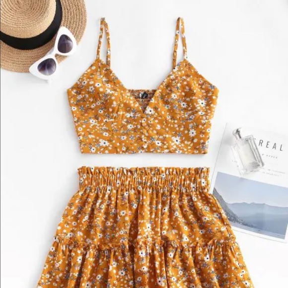 Zaful Dresses & Skirts - AUCTION ITEM Zaful Yellow Floral Daisy Smocked Back Frilled Two Piece Skirt Set